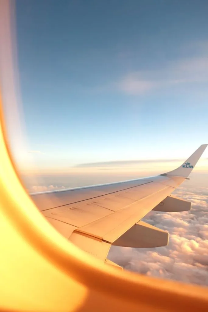 Prendre un avion à partir de la correspondance